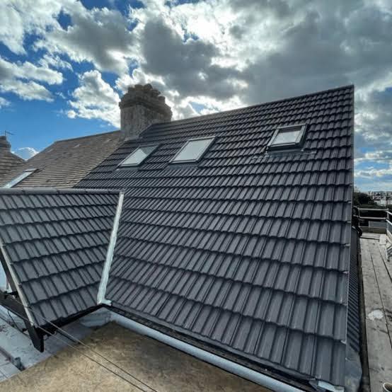 Roof replacement in Kingsbridge